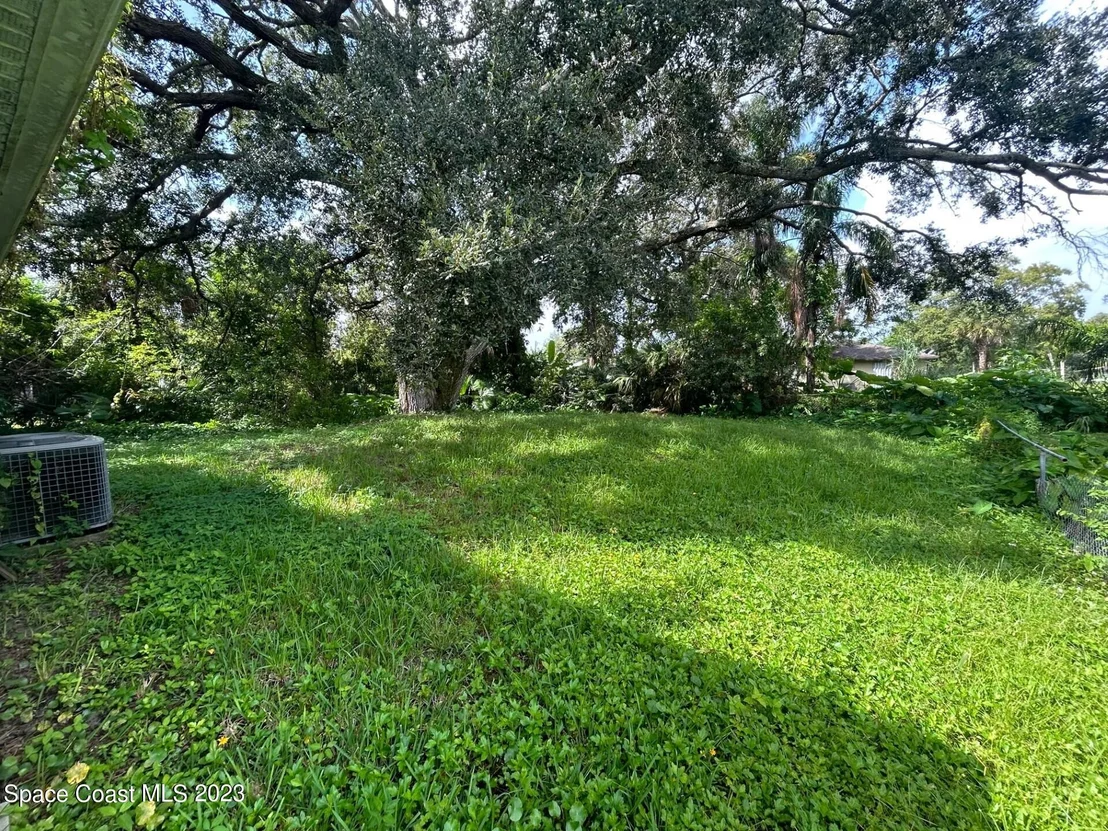 Photo of 251 Lincoln Road