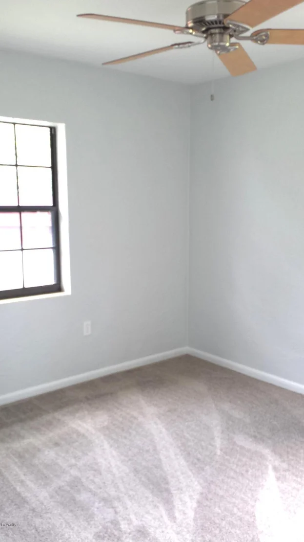 Photo of 526 Coral Drive