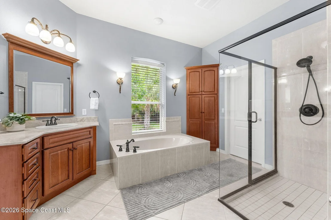 Photo of 5453 The Willows Drive