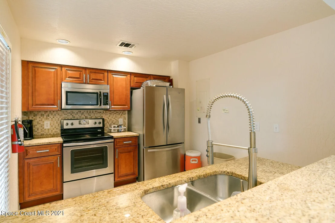 Photo of 800 Peregrine Drive