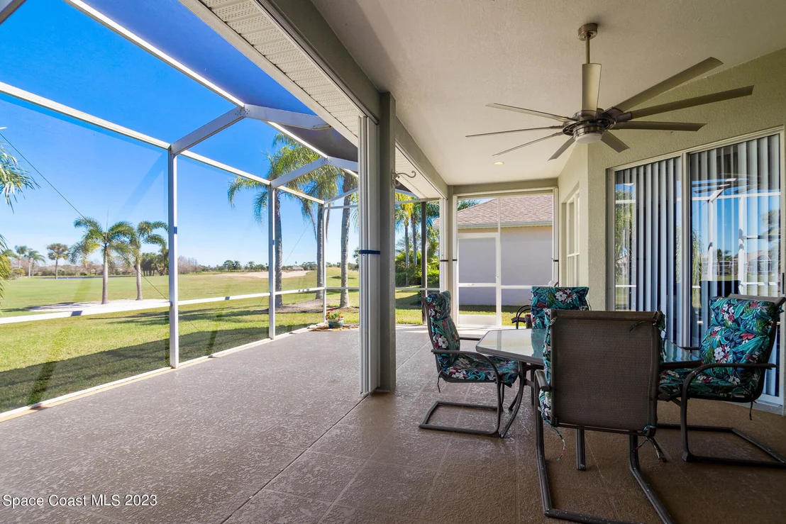 Photo of 2563 Canterbury Circle