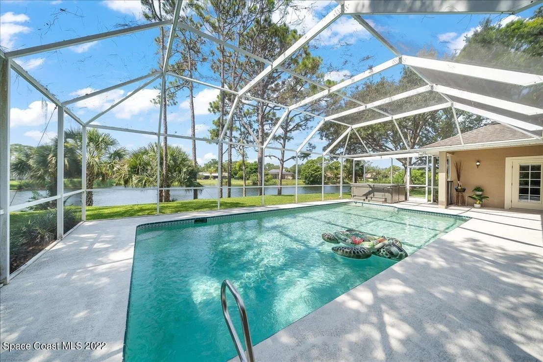 Photo of 7933 Timberlake Drive