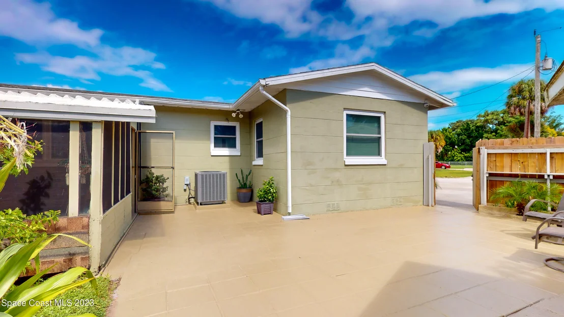 Photo of 1326 Sun Circle E
