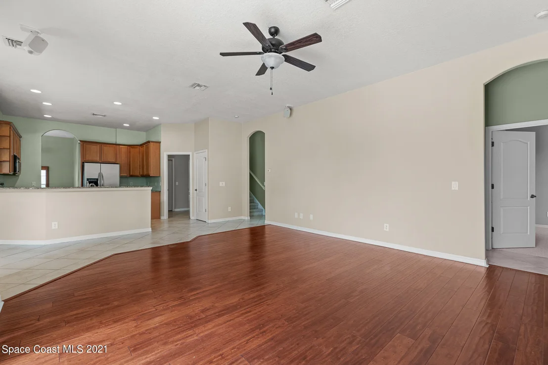 Photo of 442 Wynfield Circle