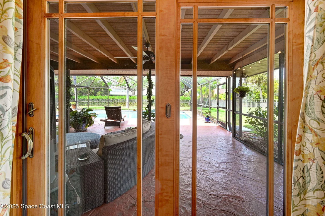 Photo of 847 Kerry Downs Circle