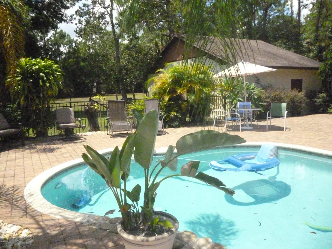 Photo of 4545 James Road