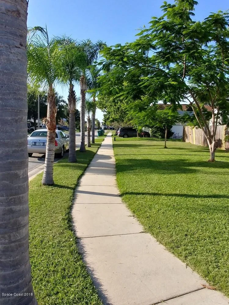 Photo of 1645 Clover Circle
