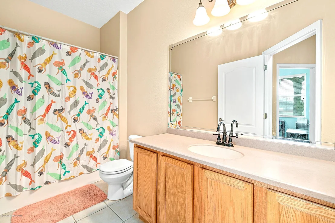 Photo of 1541 Bridgeport Circle