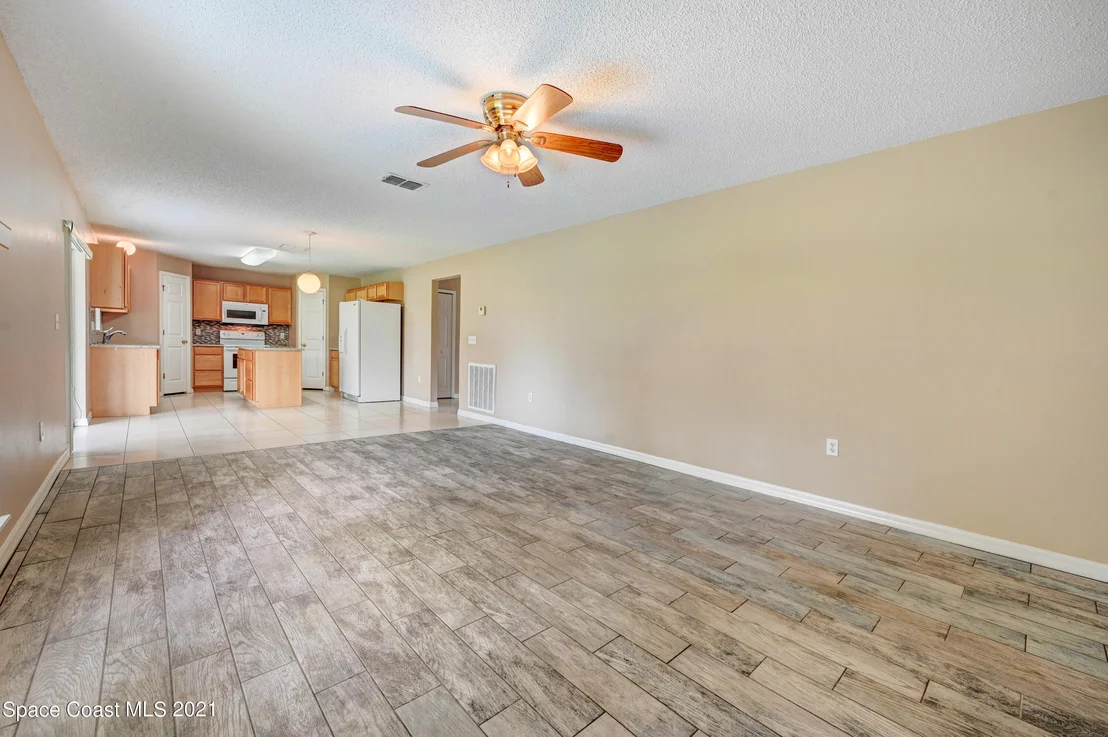 Photo of 310 Tortuga Way
