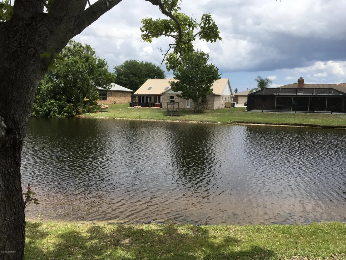 Photo of 130 Palm Circle