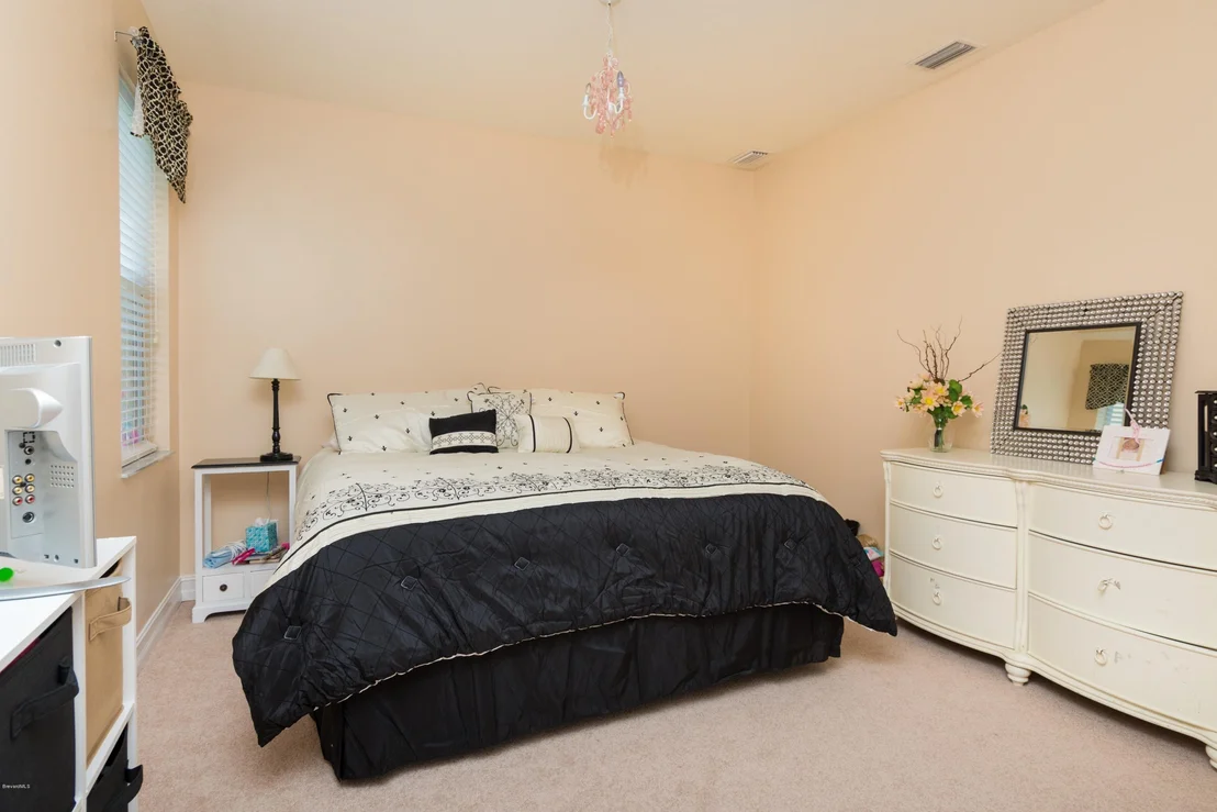 Photo of 2992 Emeldi Lane