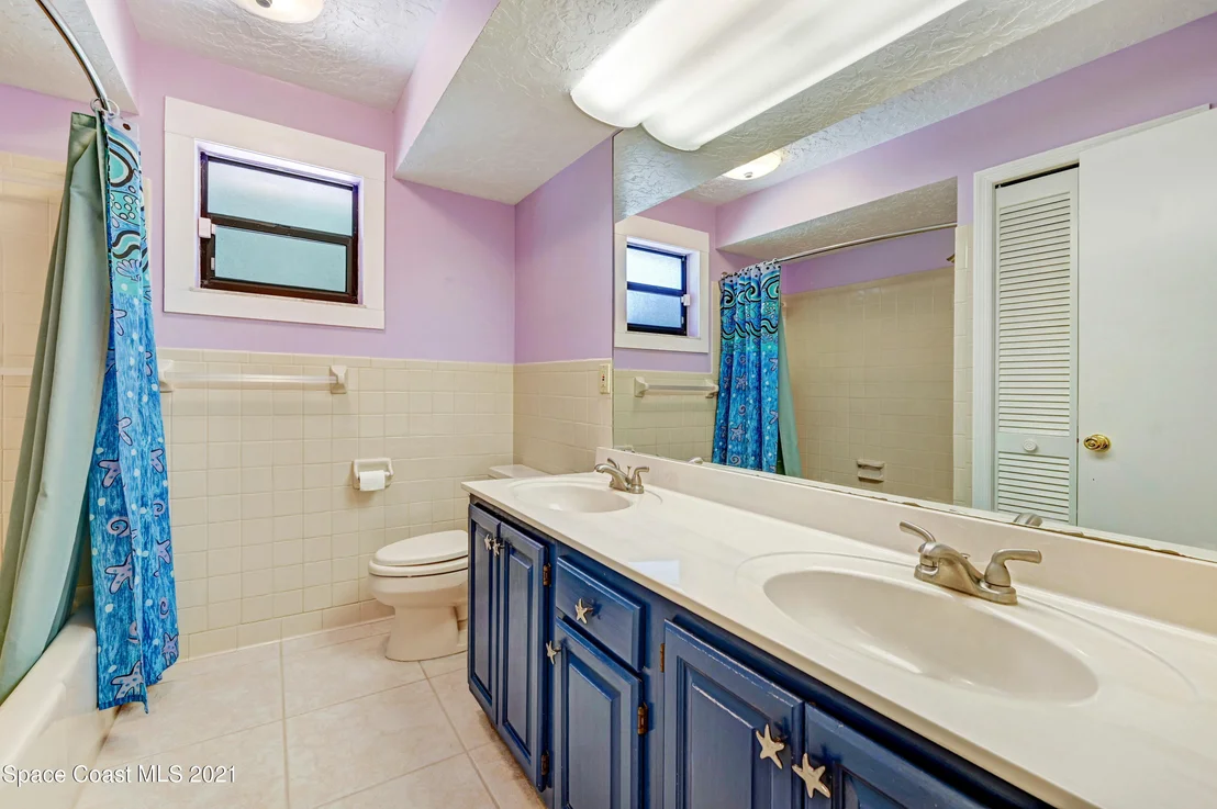 Photo of 255 River Road Circle