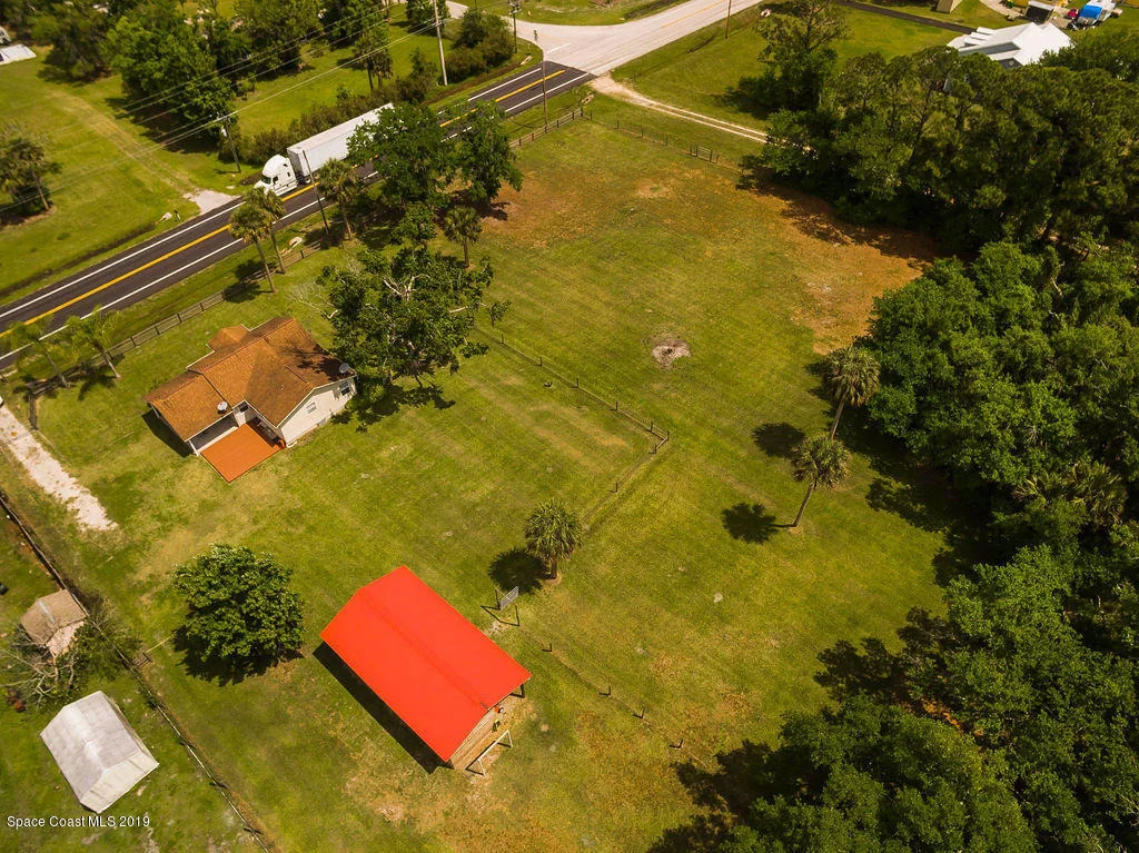Photo of 5015 State Road 46