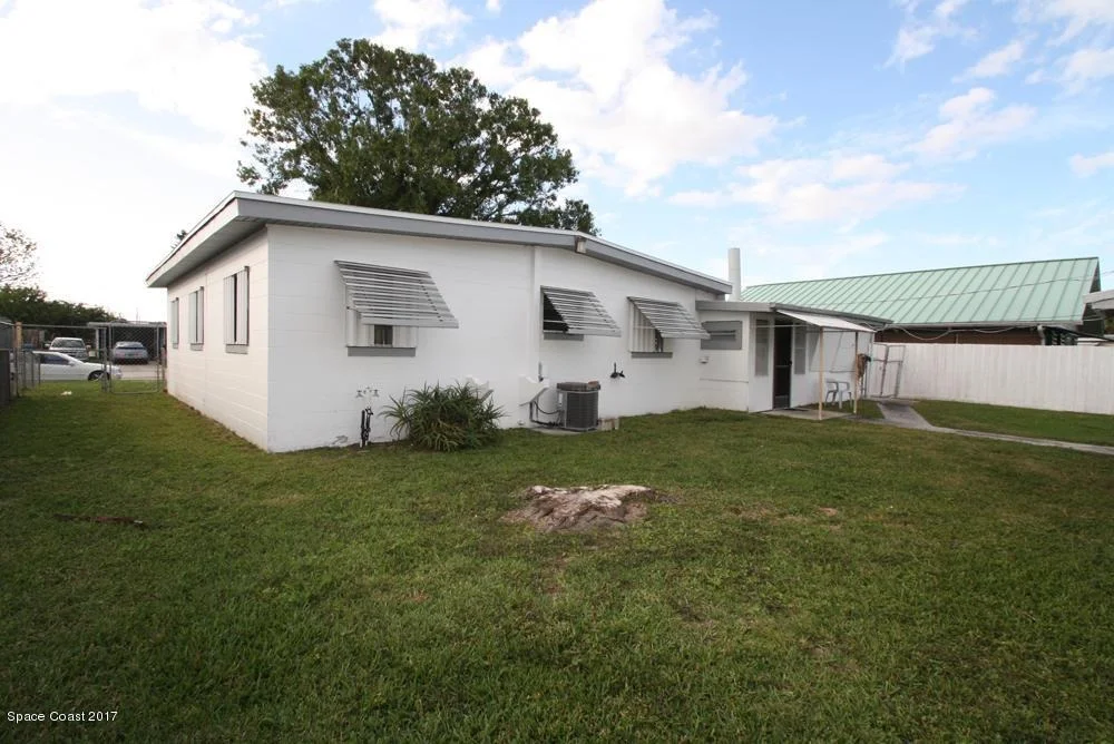 Photo of 1785 Cedarwood Drive