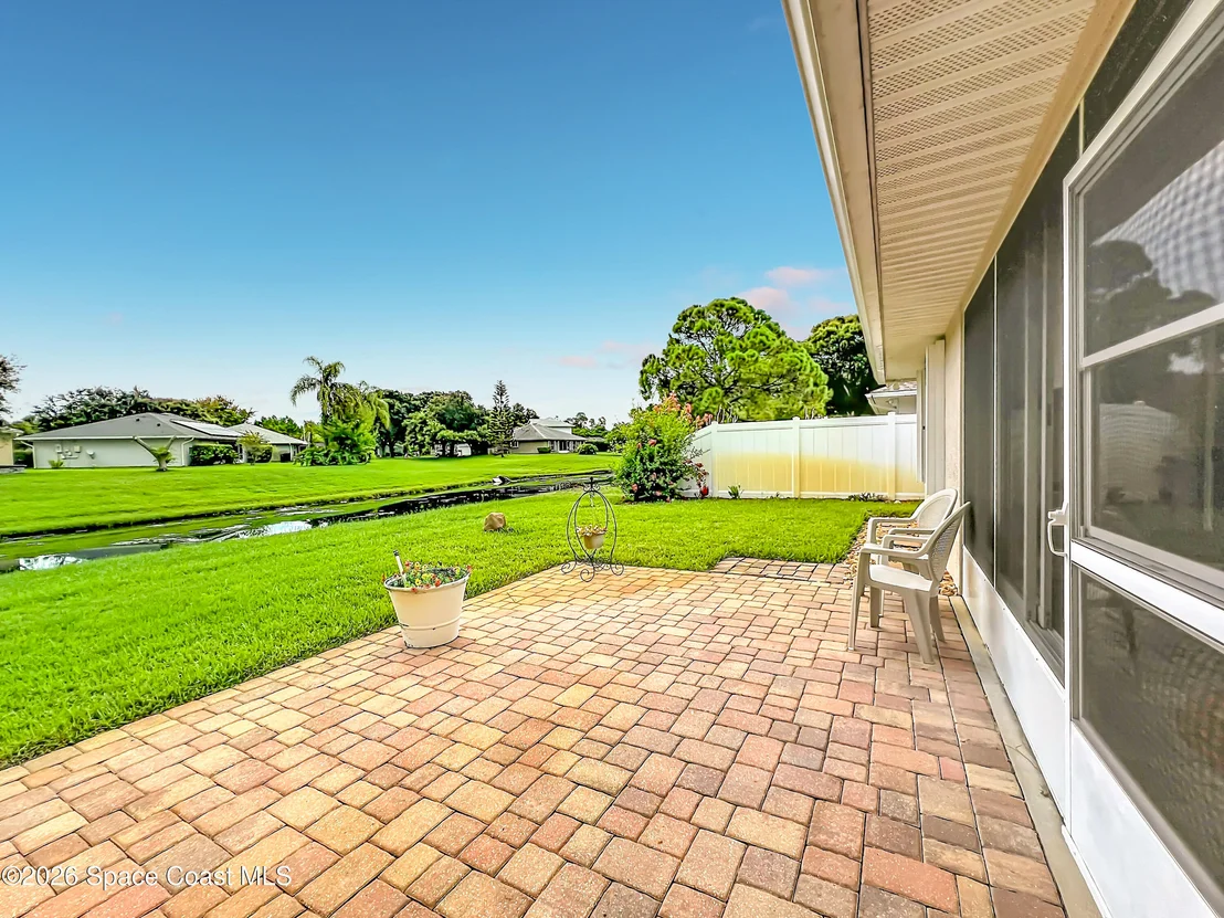 Photo of 1409 California Drive