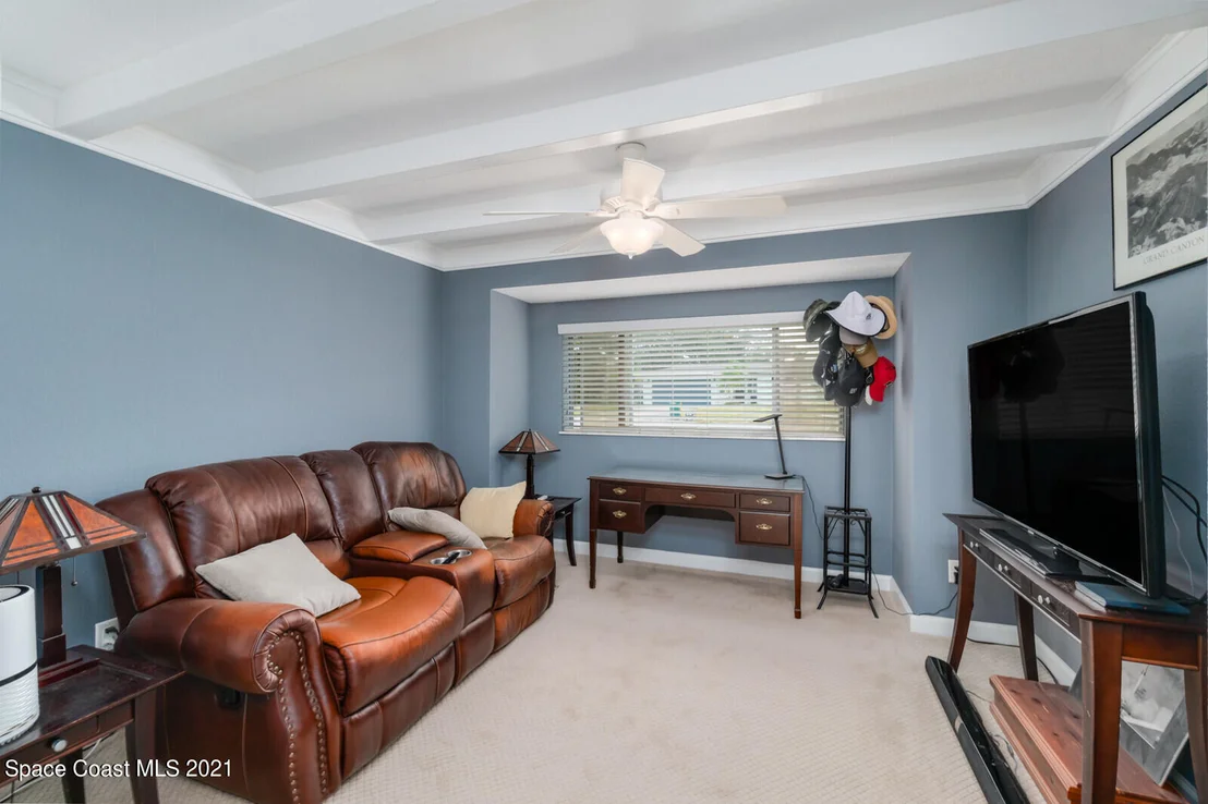 Photo of 1256 Sun Circle W