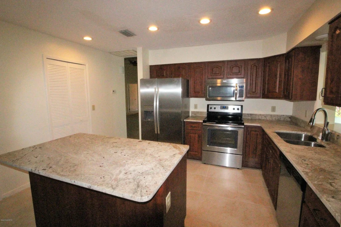 Photo of 1522 Frontier Drive