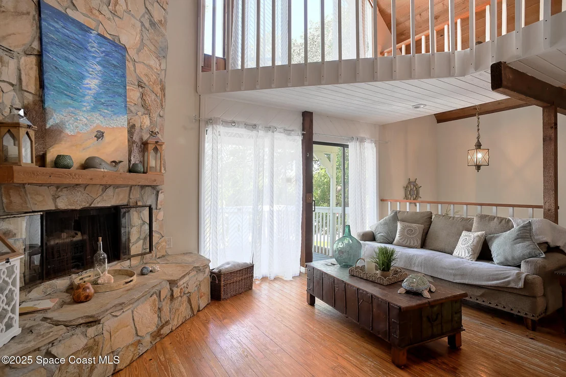 Photo of 5875 Riverside Drive