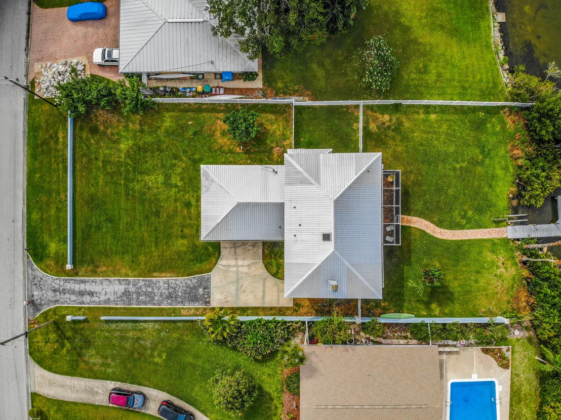 Photo of 738 Nassau Road