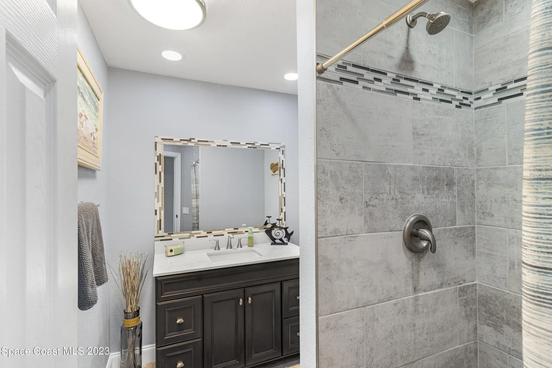 Photo of 437 Eleventh Avenue