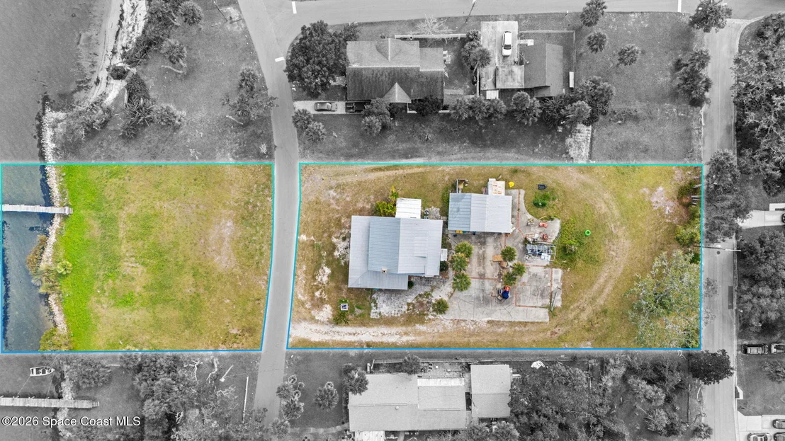 Photo of 2612 Riverview Drive