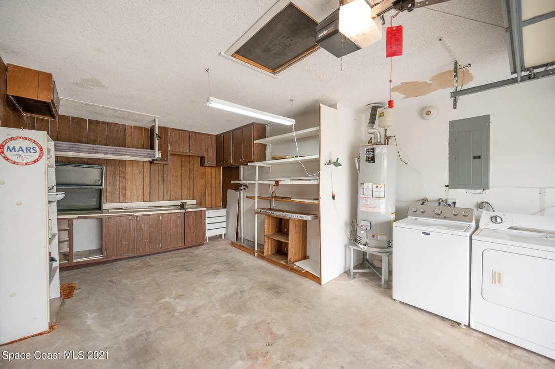 Photo of 1100 Madrid Road
