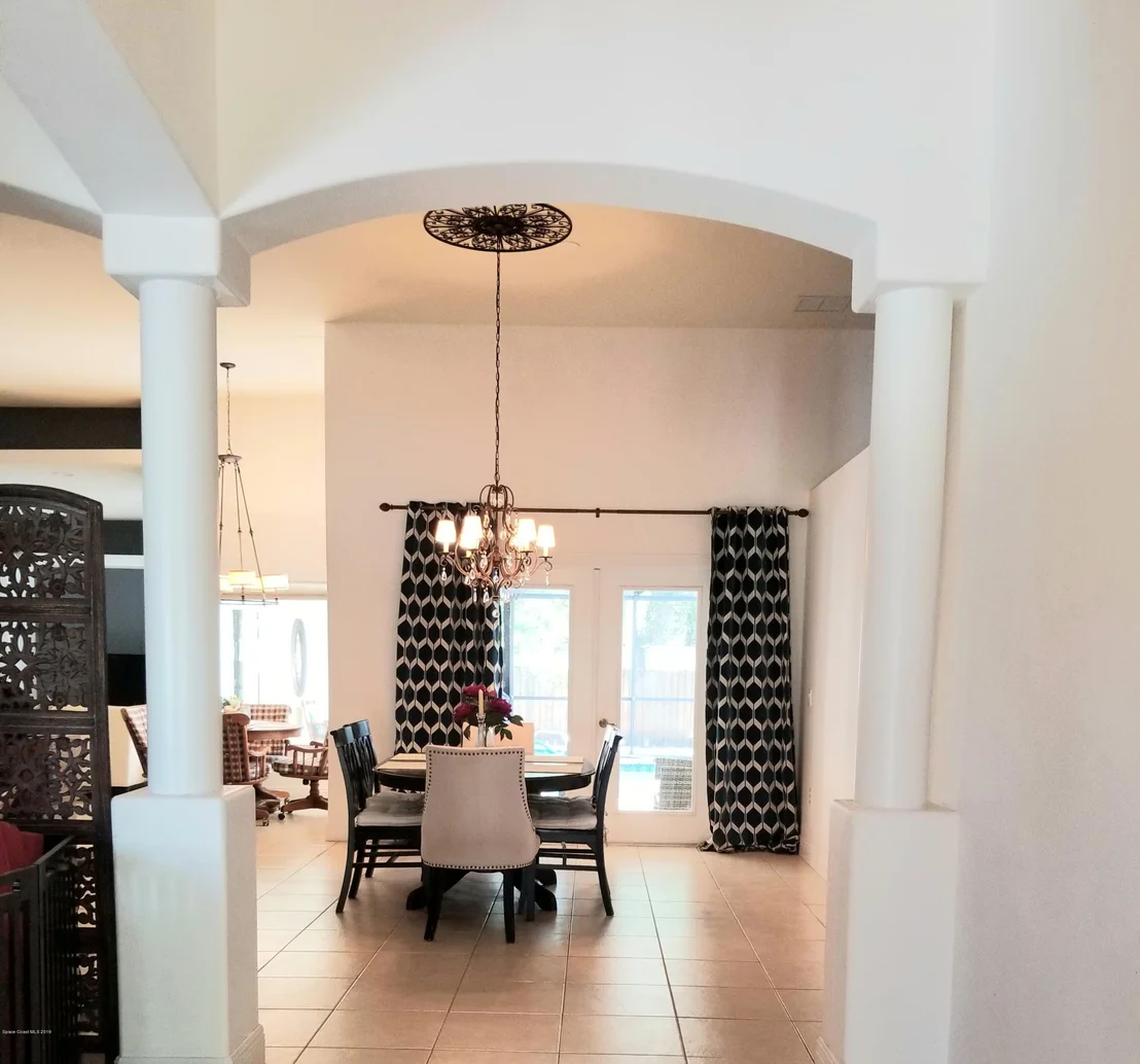 Photo of 336 Park Hill Boulevard