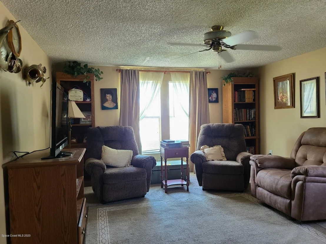 Photo of 169 Rosewood Drive
