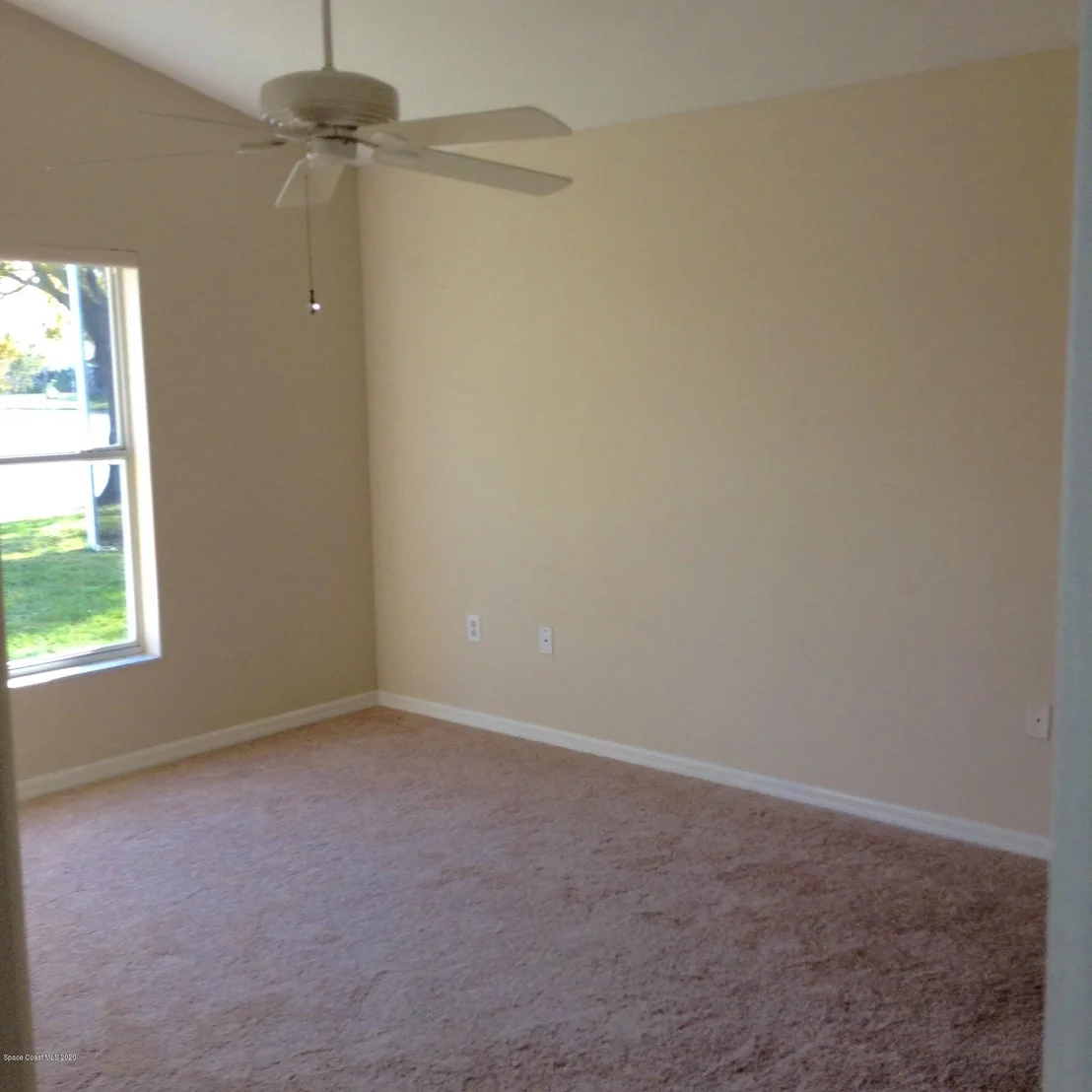 Photo of 2323 Addington Circle