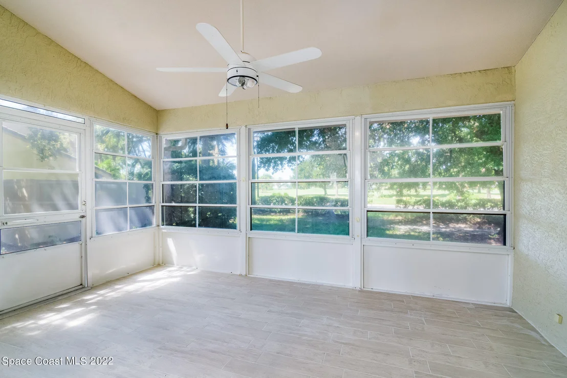 Photo of 480 Prestwick Court