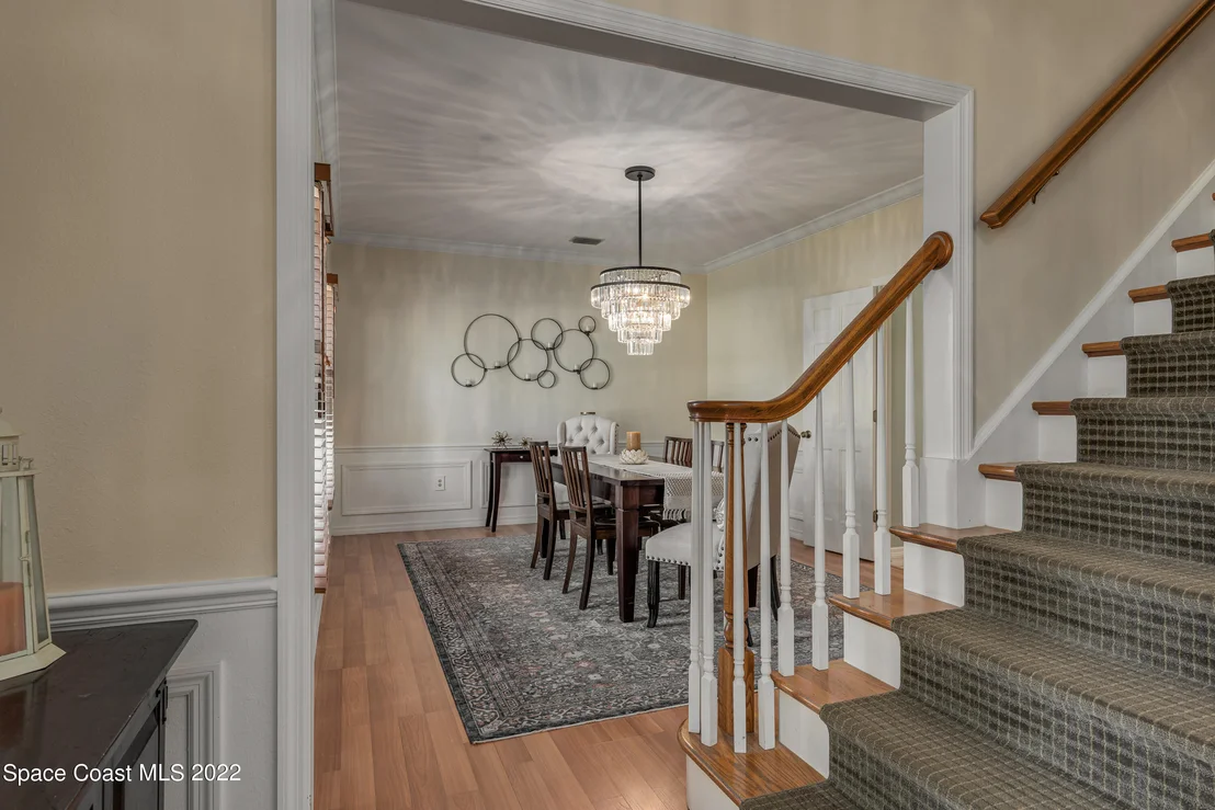 Photo of 521 Nightingale Drive