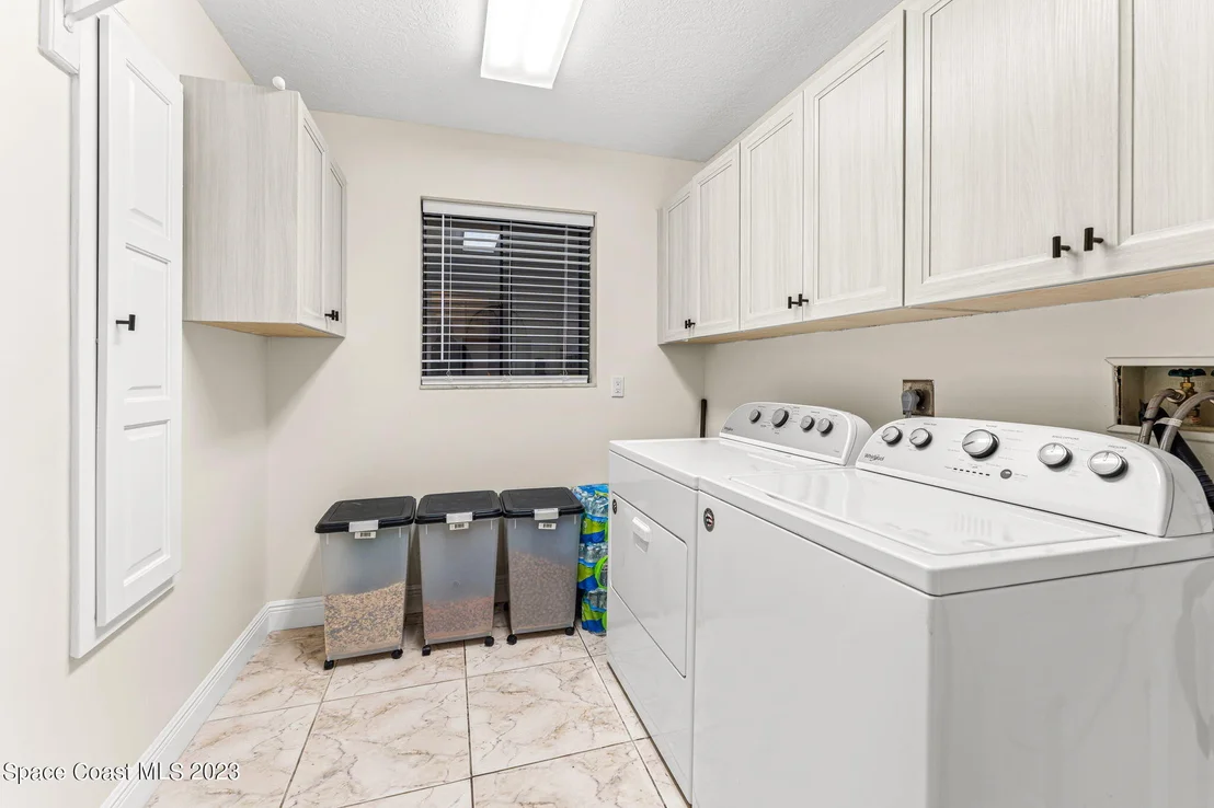 Photo of 2499 Hideaway Lane