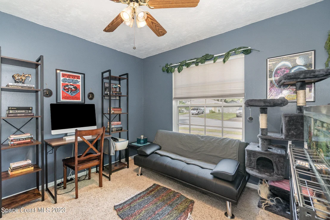 Photo of 672 Sandpiper Circle