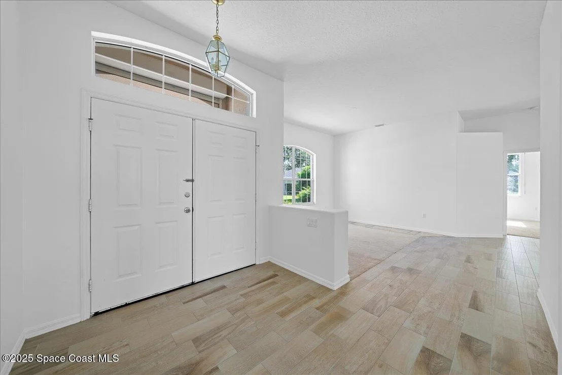 Photo of 5790 Sheffield Place