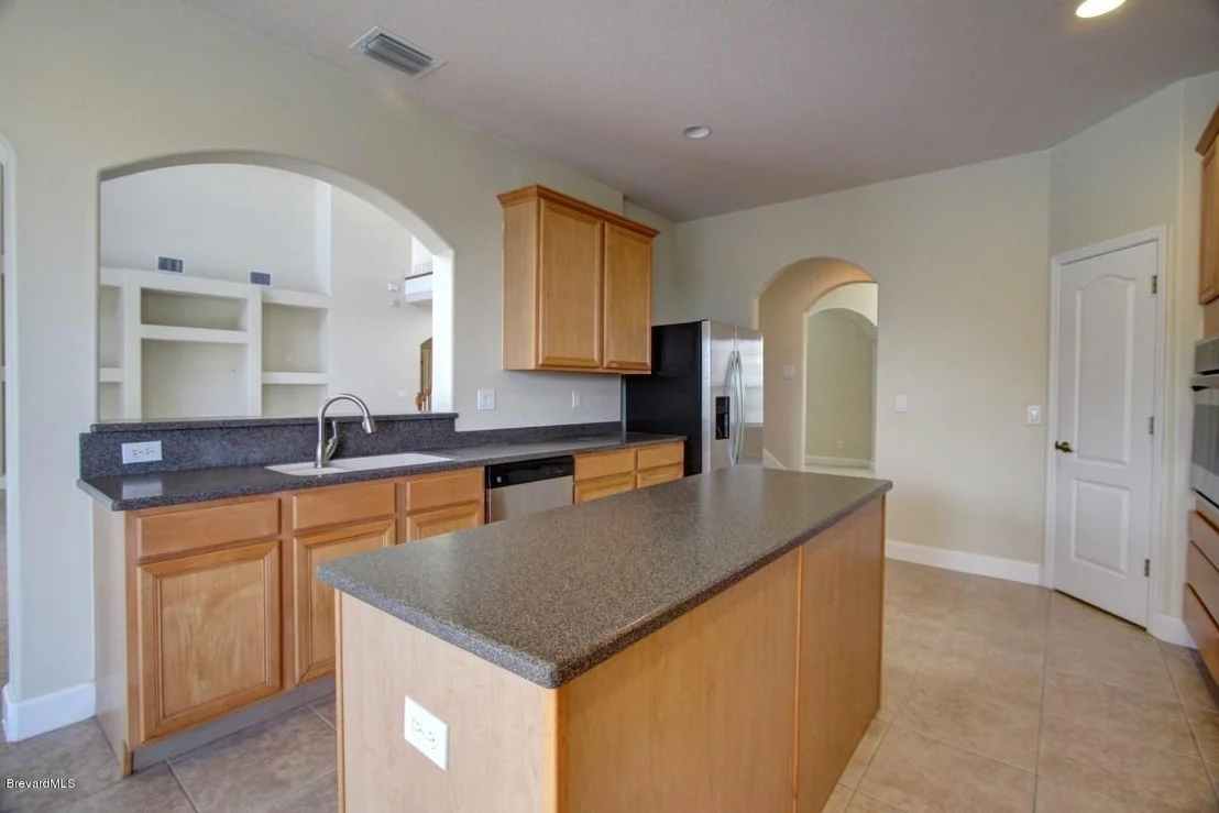 Photo of 3316 Peninsula Circle