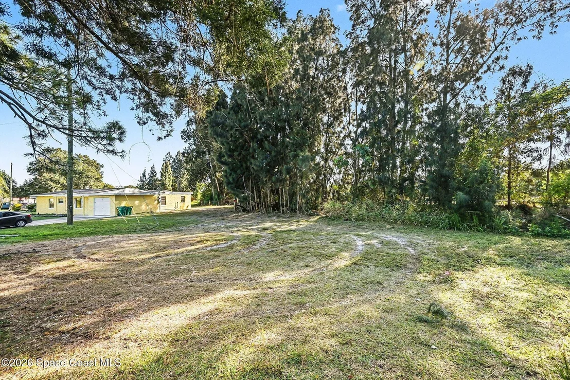 Photo of 500 Wisteria Drive