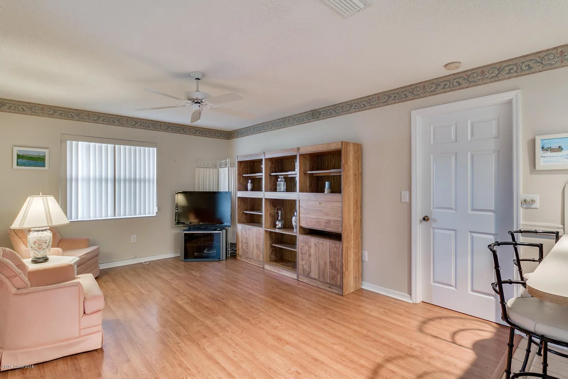 Photo of 3301 Lake View Circle
