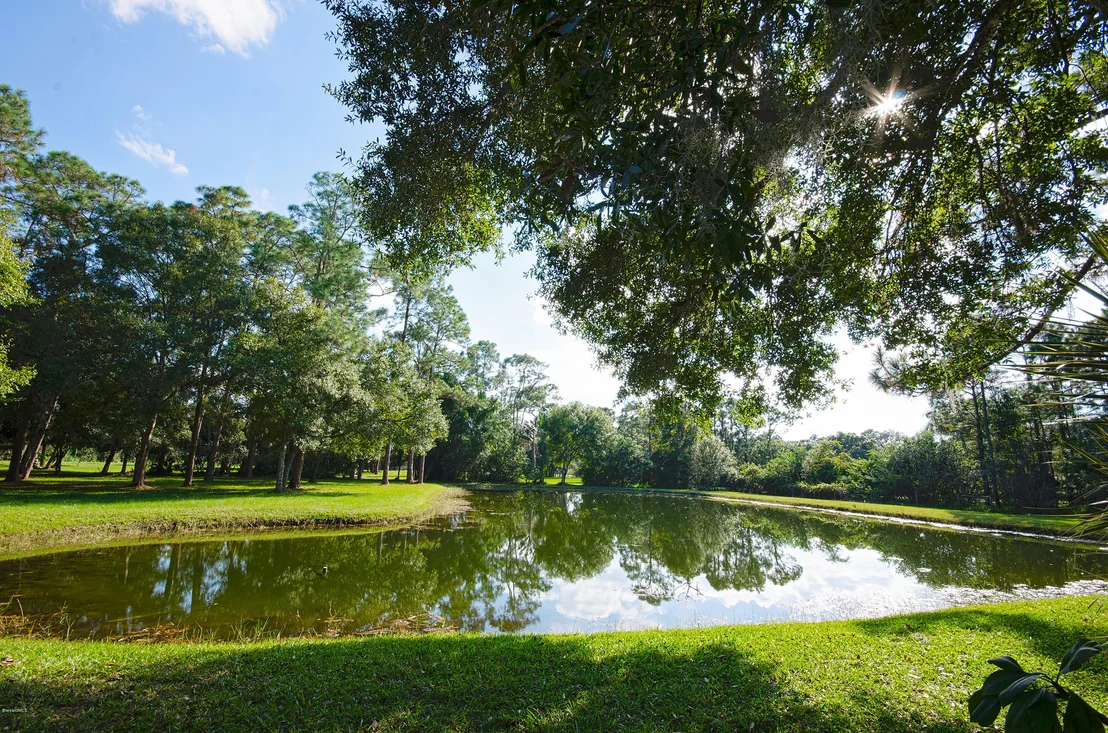 Photo of 3400 Hield Road