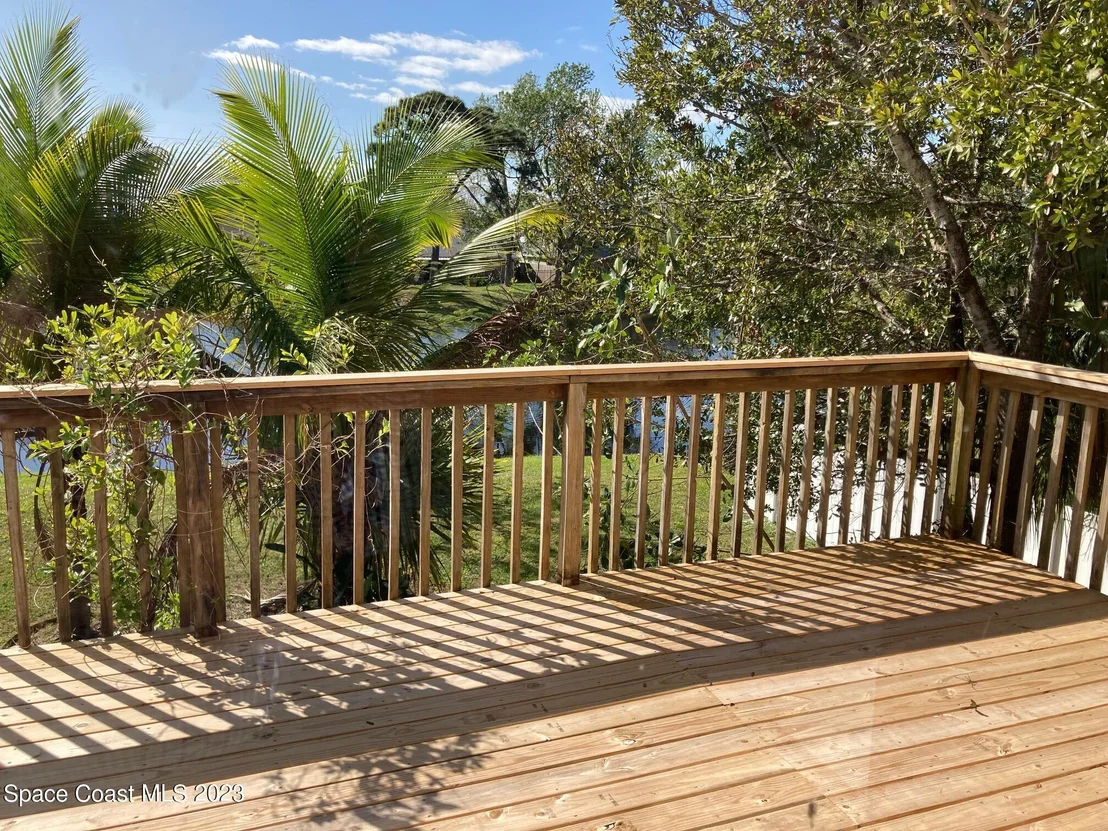 Photo of 1533 Dandelion Drive