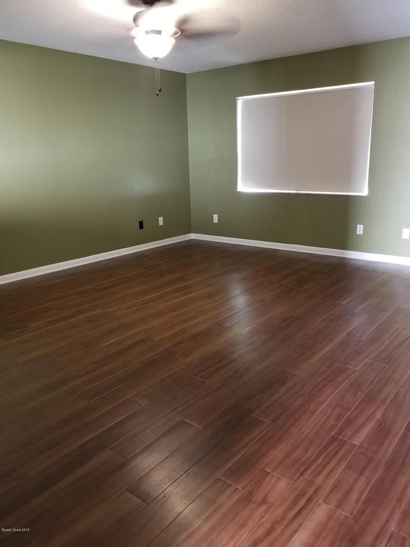 Photo of Unit 26 at 1880 Murrell Road