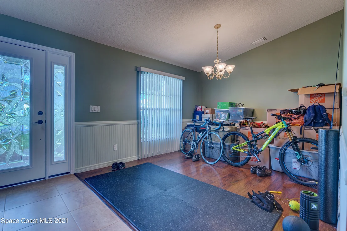 Photo of 835 Triple Crown Lane