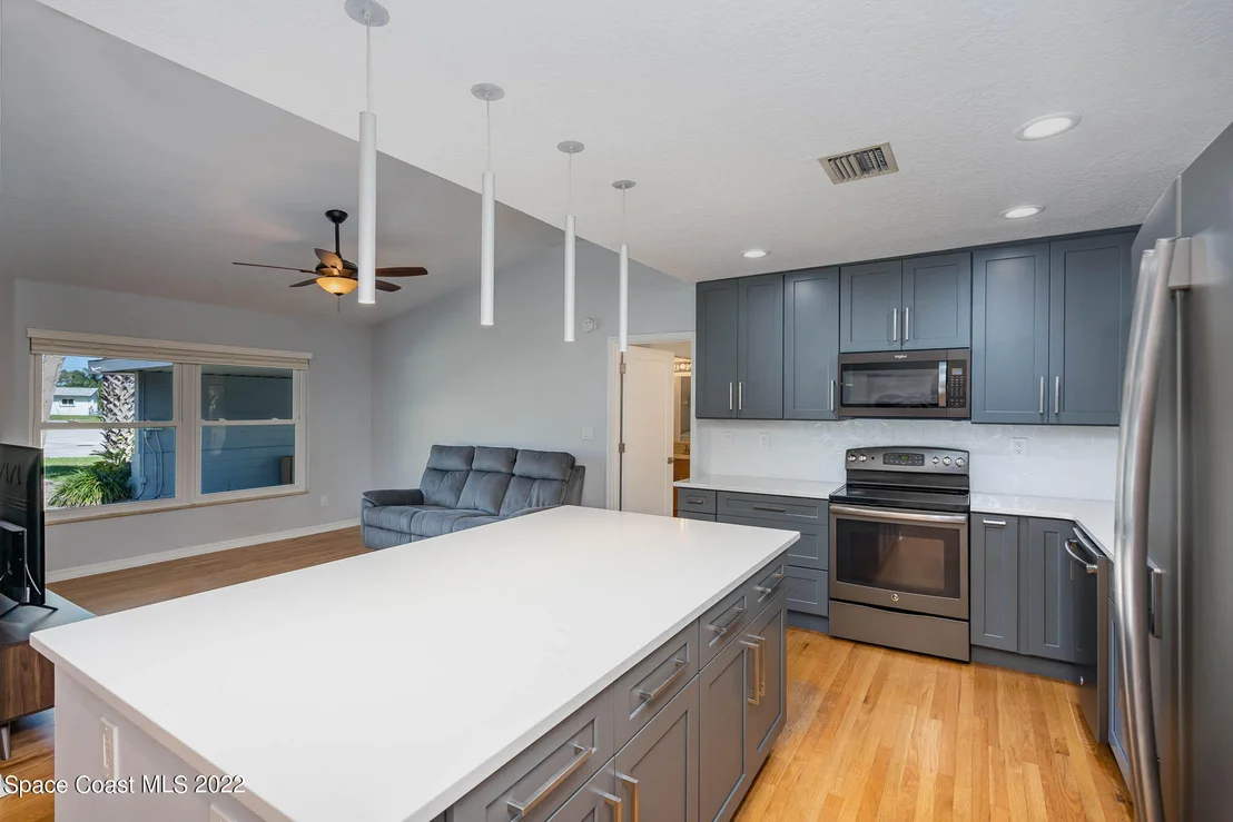 Photo of 1134 Rivermont Drive