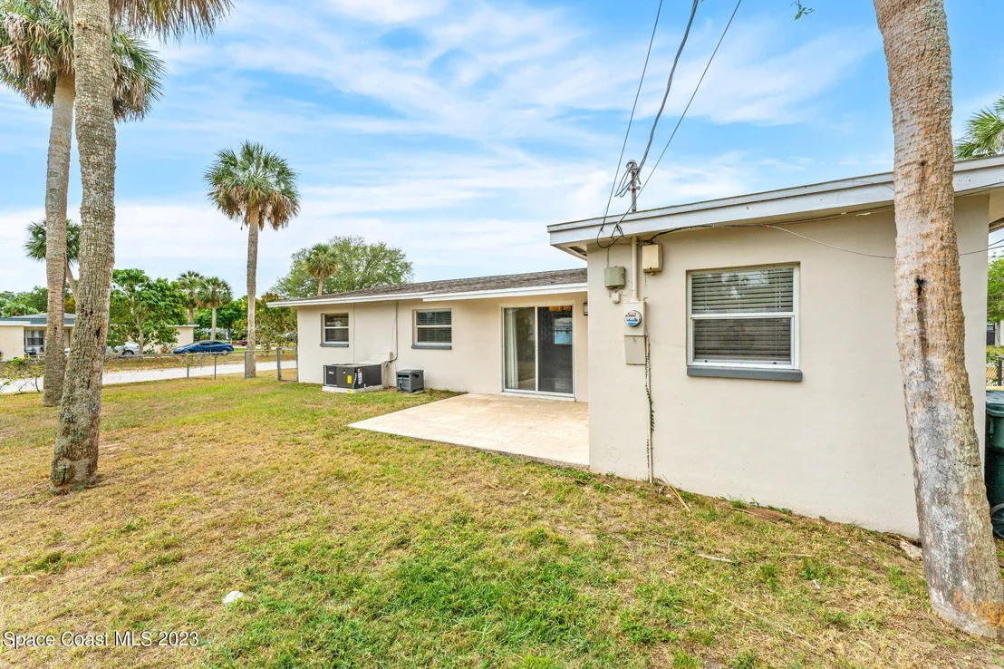 Photo of 46 Knollwood Drive