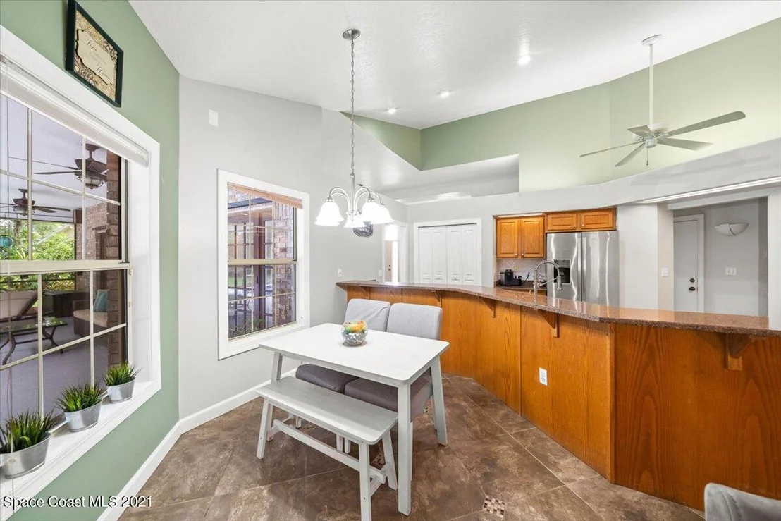 Photo of 772 Lake Drive