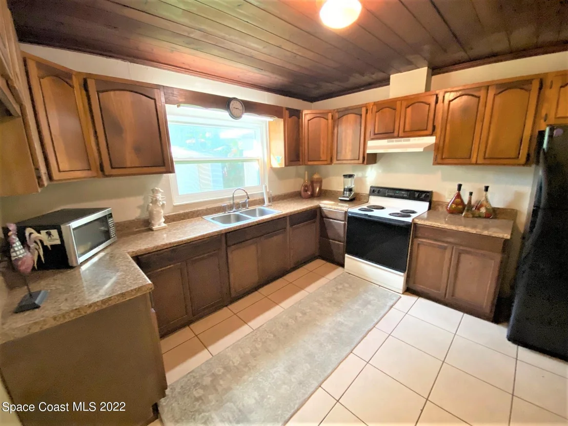 Photo of 362 Palm Avenue