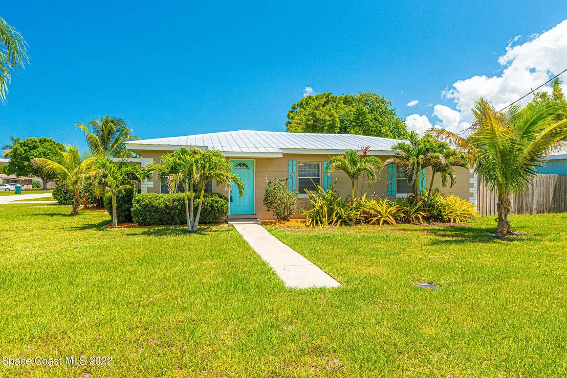 Photo of 323 Tulip Lane