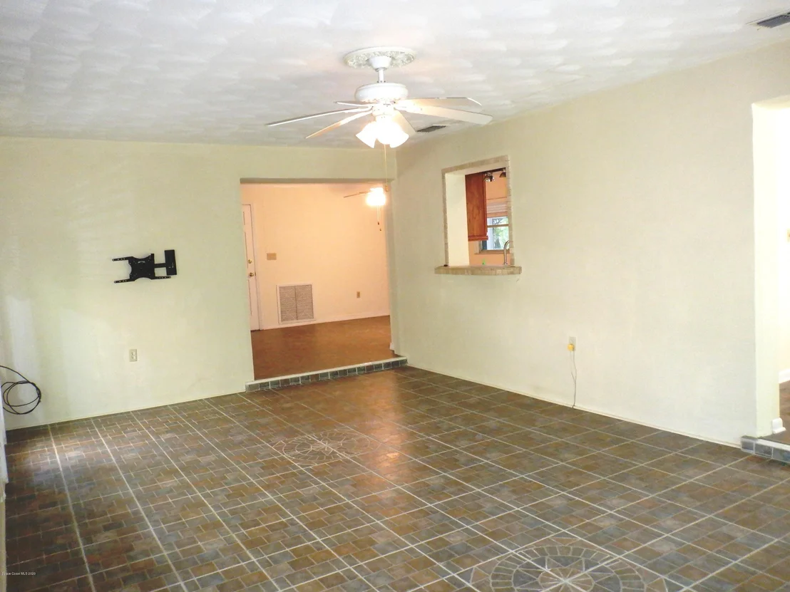 Photo of 5344 Crane Road