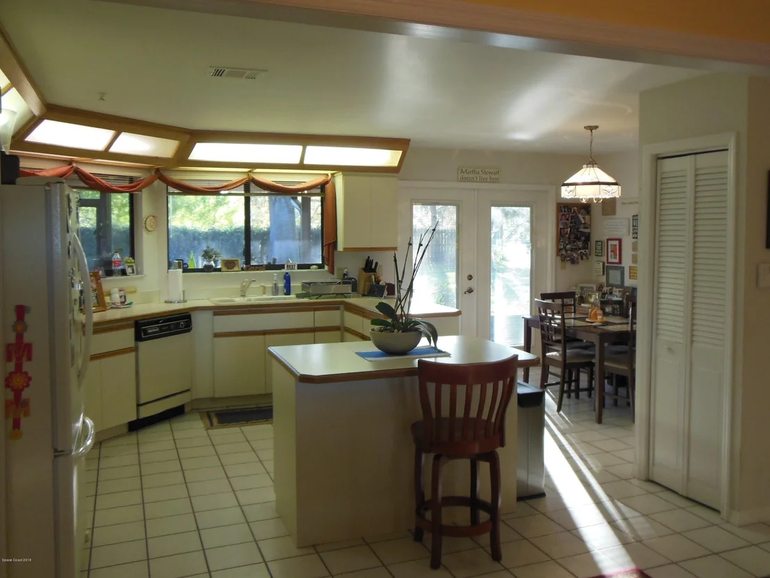 Photo of 508 Crystal Lake Drive