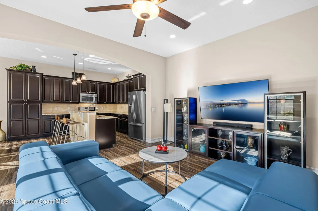 Photo of 7045 Primavera Lane