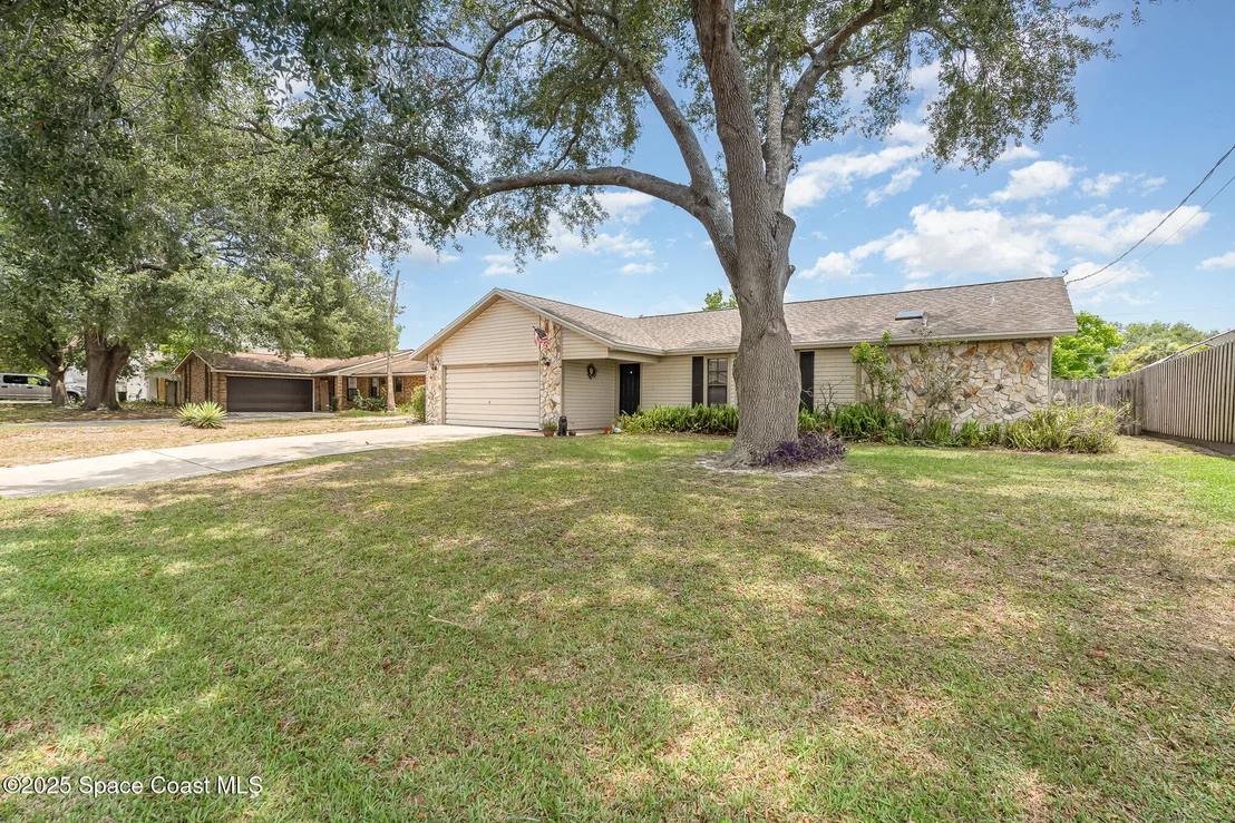Photo of 6855 Bryant Road